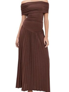 Lioness Brown Off-Shoulder Maxi Dress